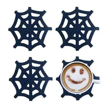 Spider Coasters 4PCS Абсорбиращ паяжина Чаша Увеселителен парк Предотвратяване на водни пръстени Мат за напитки Чаши Чаши Хелоуин готически декор на маса