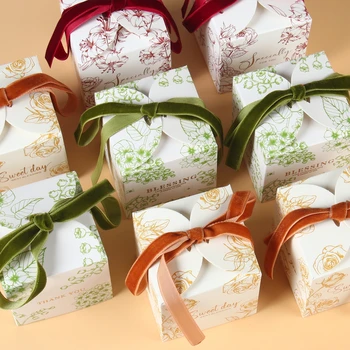 10pcs цвете отпечатани бонбони кутии хартия подарък опаковка кутия бонбони чанти сватбено парти благоприятства бебе душ рожден ден парти доставки